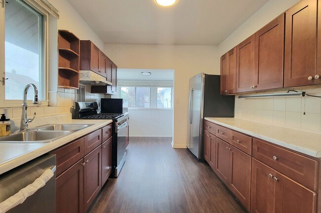 Photo - 86 E Fort Lee Rd Unit 2