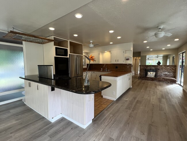 Kitchen - 2501 Linda Vista Avenue House Unit 2501 Linda Vista Avenue