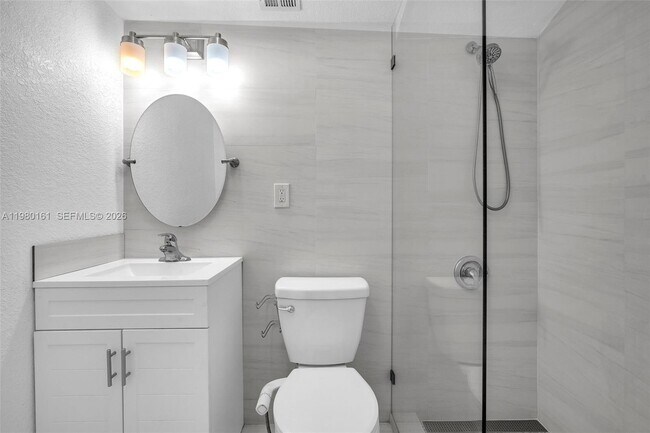 Photo - 3245 Virginia St Unit 19