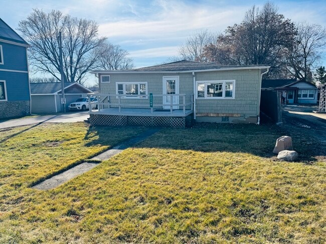 Photo - 42160 N 6th Ave