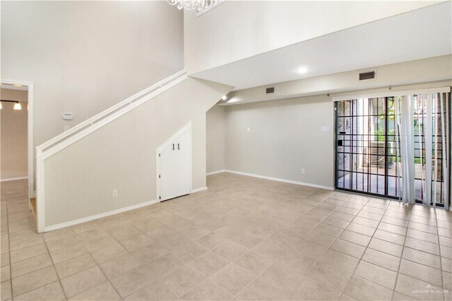 Photo - 21 S Casa Linda St