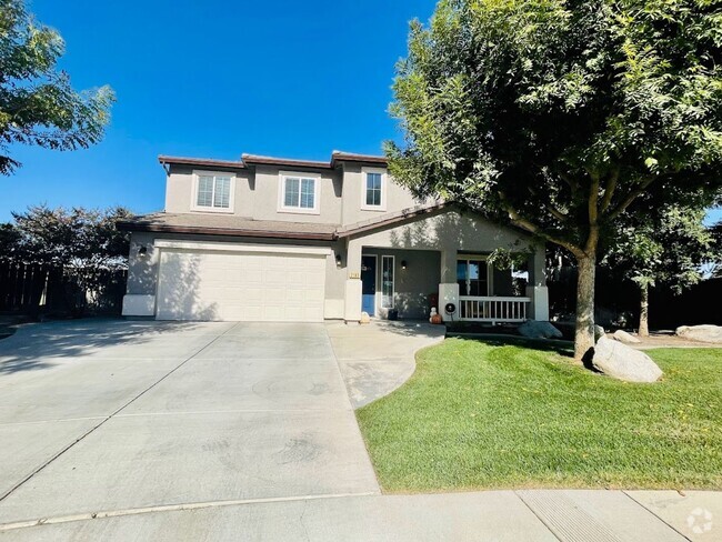 Building Photo - 5 Br 3.5 Ba with pool available soon Rental