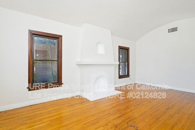Photo - 2256 Maine Ave