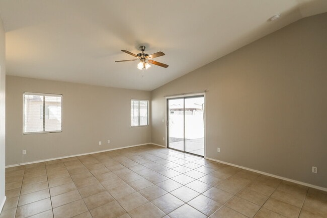 Photo - 4381 Via Rio Azul S