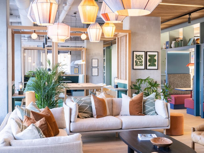 Shared Lounge