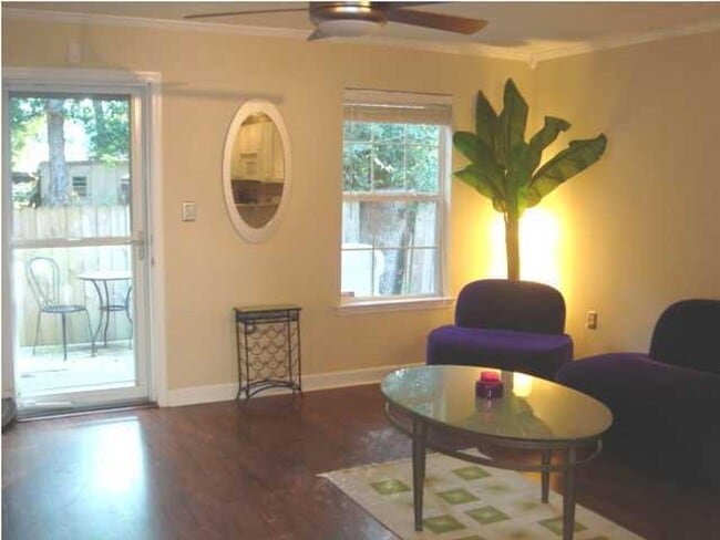 Photo - 965 Scenic Oak Ln