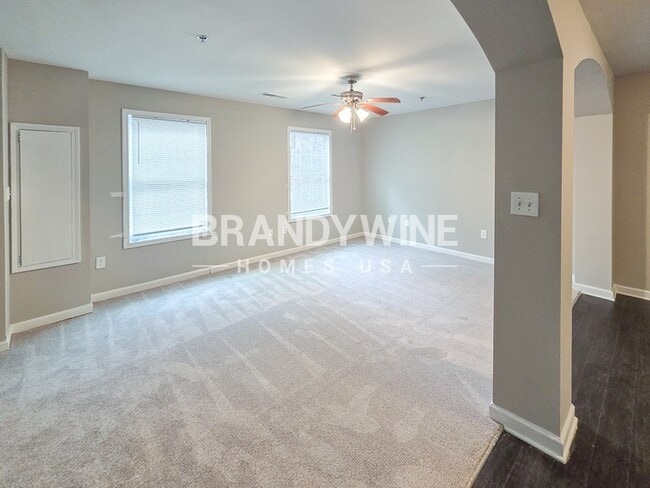 Photo - 8592 Webb Rd