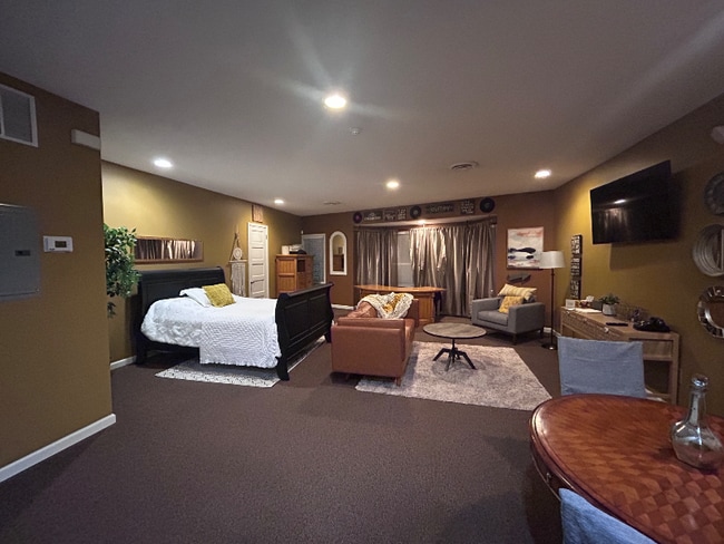 Photo - 11609 Detroit Ave Unit 2