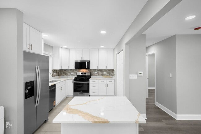 Photo - 225 Bode Rd