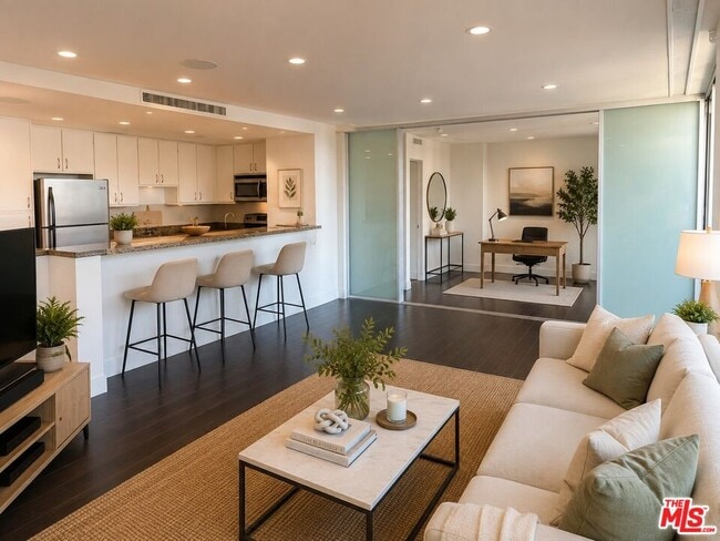 Photo - 2160 Century Pk E Unit 1511