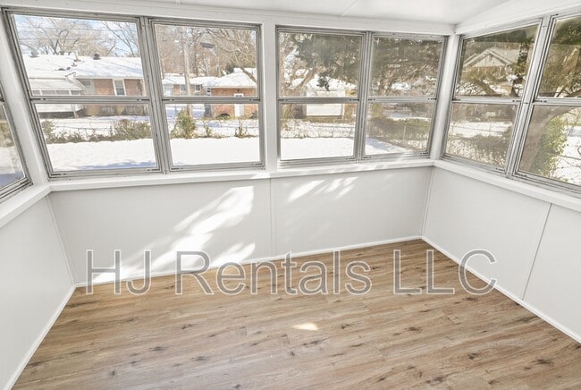 Photo - 9632 Cutler Dr