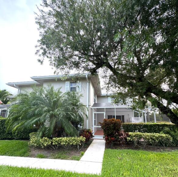 Photo - 2813 SW Lakemont Pl