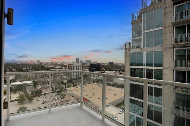 Building Photo - 4521 San Felipe St Unit 1903