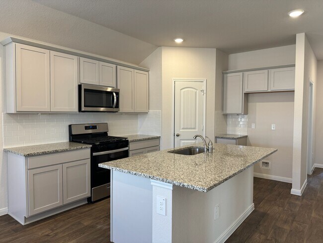 Photo - 1305 Middleton Grv