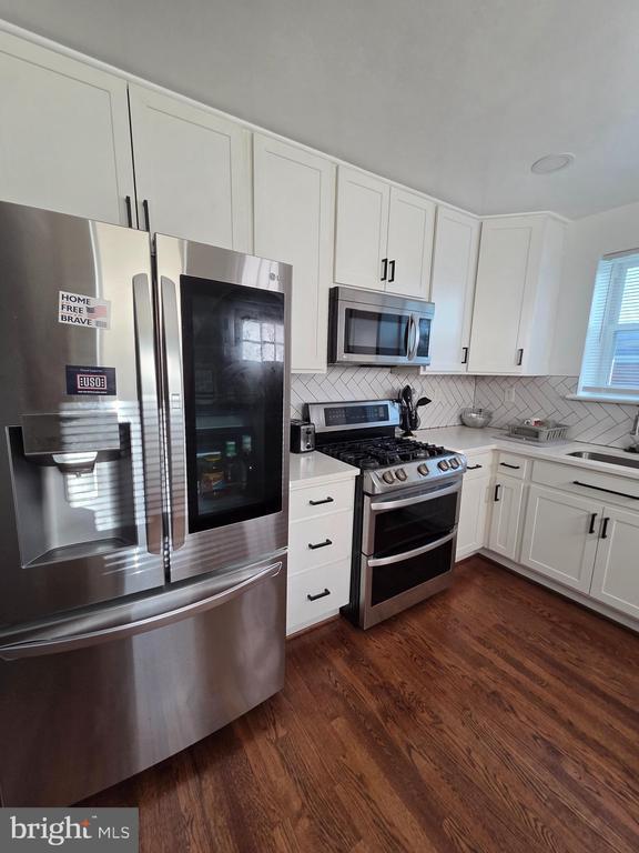 Photo - 6607 Hansford St