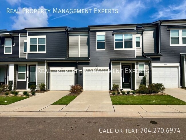 Building Photo - 3115 Hutton Gdns Ln Rental