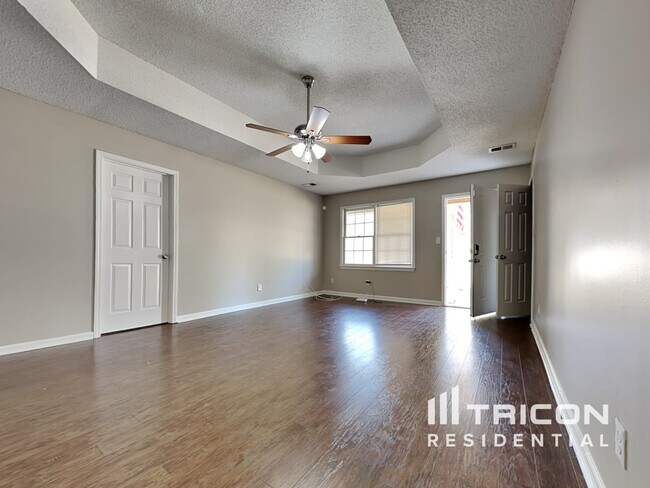 Photo - 65 Holly Creek Dr