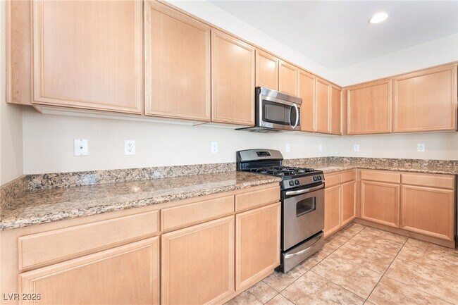 Photo - 10625 Mt Jefferson Ave