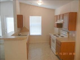 Photo - 517 English Elm Ln