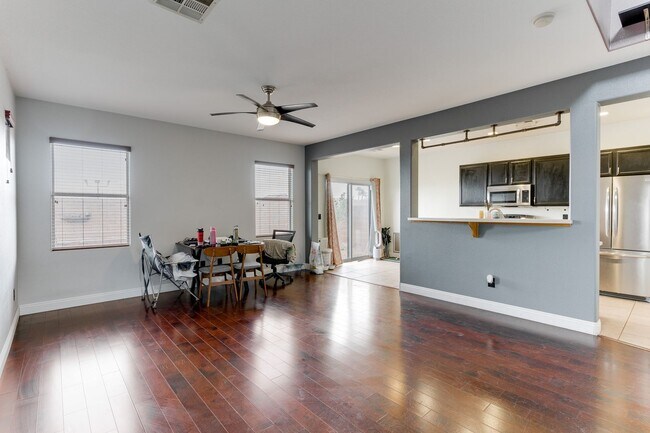 Photo - VIBRANT 3BEDROOM 2.5BATH HOME IN 89015