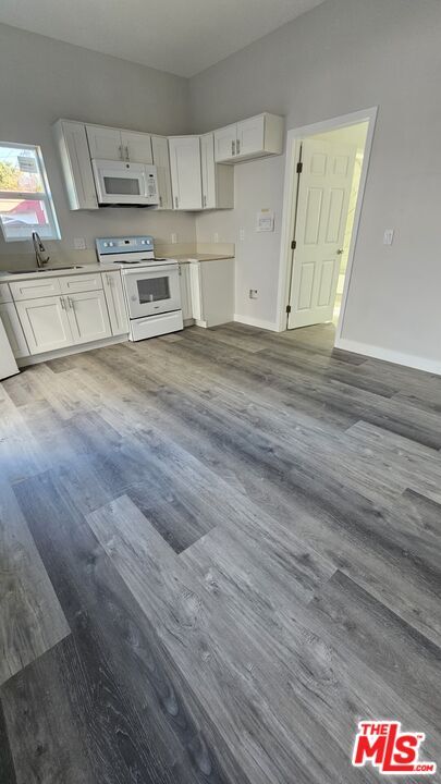 Photo - 136 1/2-136 1/4 W 99th St Condo Unit 136 1/4
