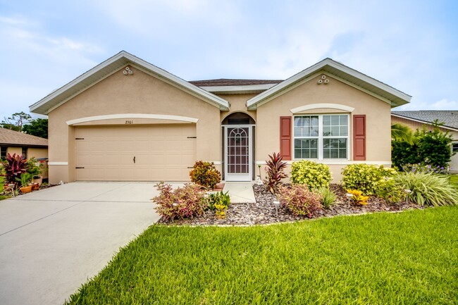 Photo - 2301 SW 38th Terrace House