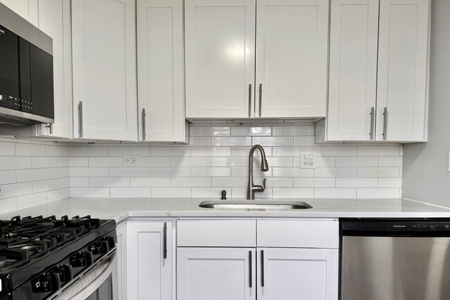 Photo - 1346 Forestdale Ct Unit 1346