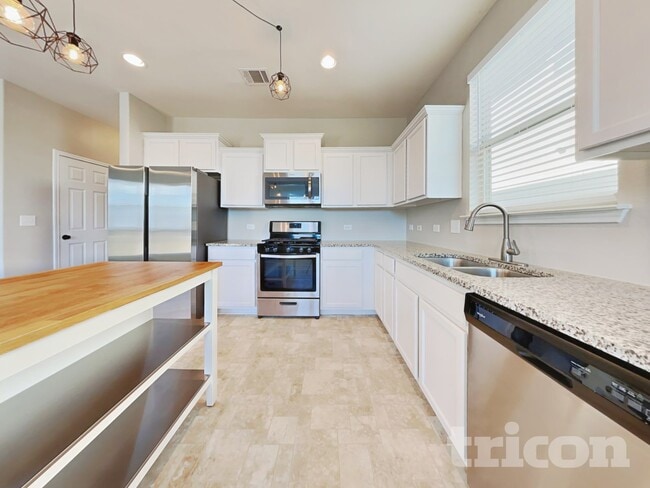 Photo - 184 Vestral Rd