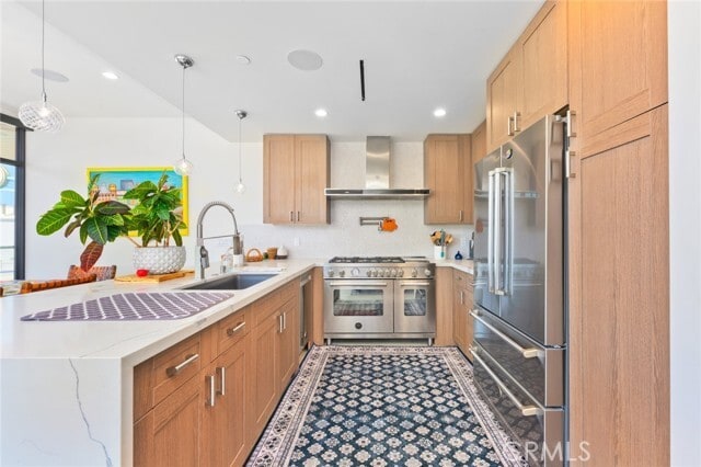 Photo - 504 E Balboa Blvd Condo