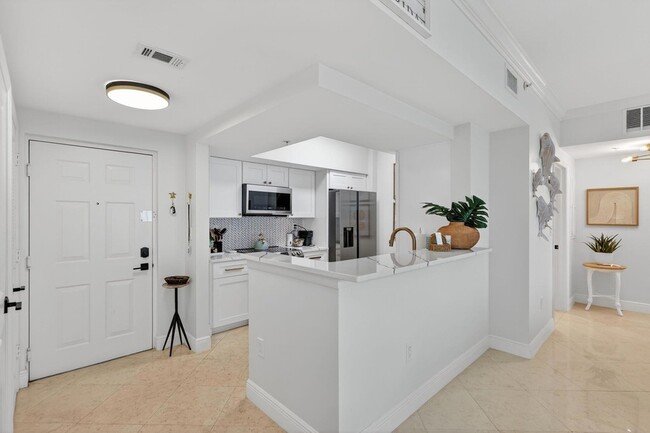 Photo - 675 NW Flagler Ave Unit 202