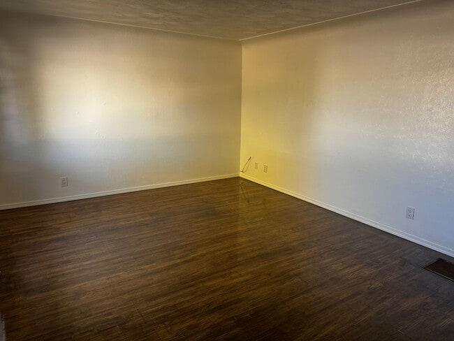 Photo - 3 Bedroom 2 Bath Home