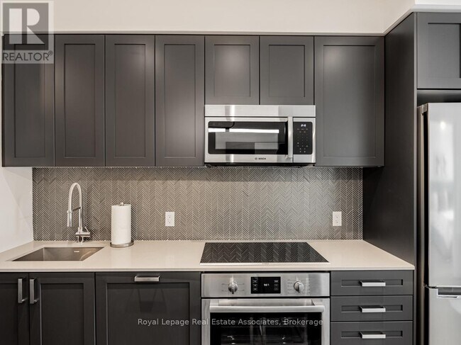 Photo - 293 The Kingsway Unité 217