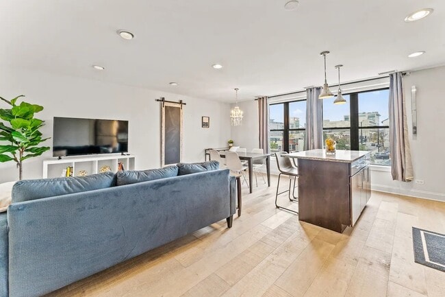Photo - 1600 N Halsted St Unit 2F