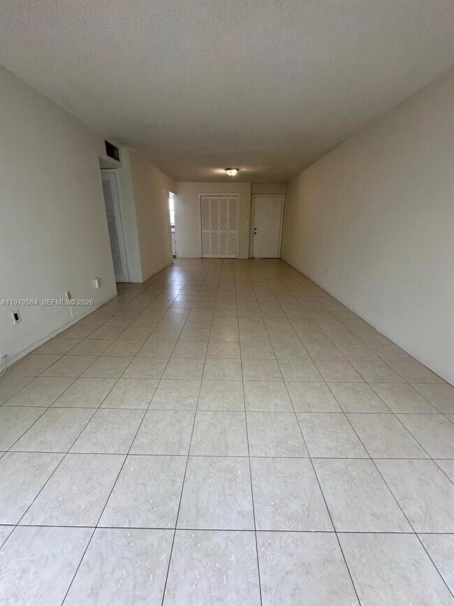 Photo - 9170 Fontainebleau Blvd Unit 406