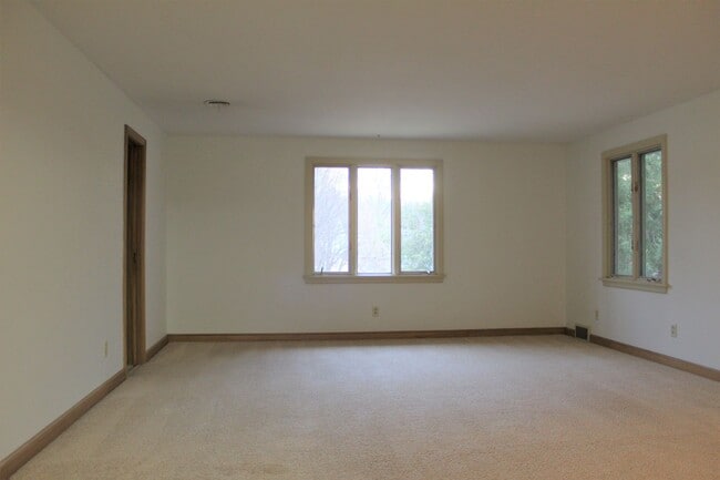 Photo - 318 McKinley Ave Unit 320