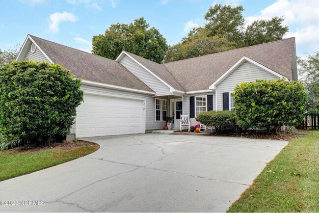 Photo - 310 Citation Ln