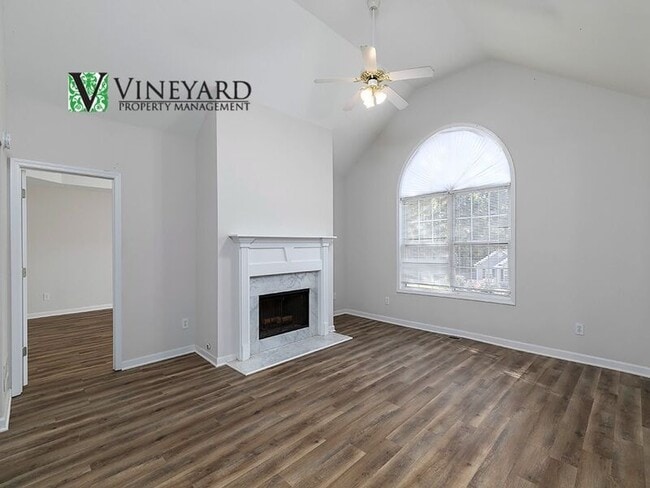 Photo - 3684 Autumn View Dr