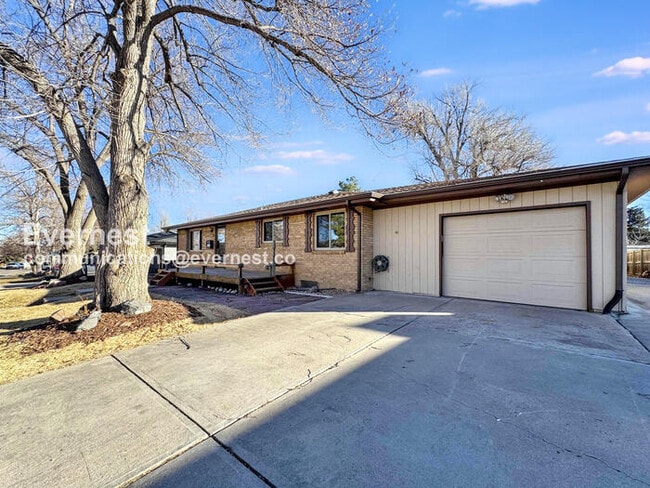 Photo - 6638 S Logan St