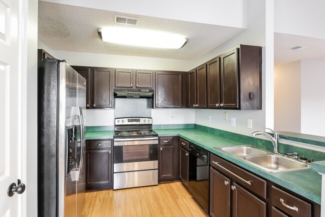 Photo - 313 Hampton Ridge Dr