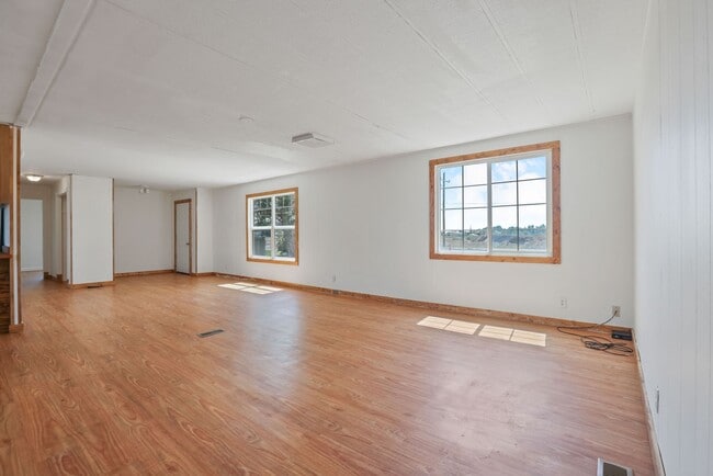 Photo - 12 N 2162 W
