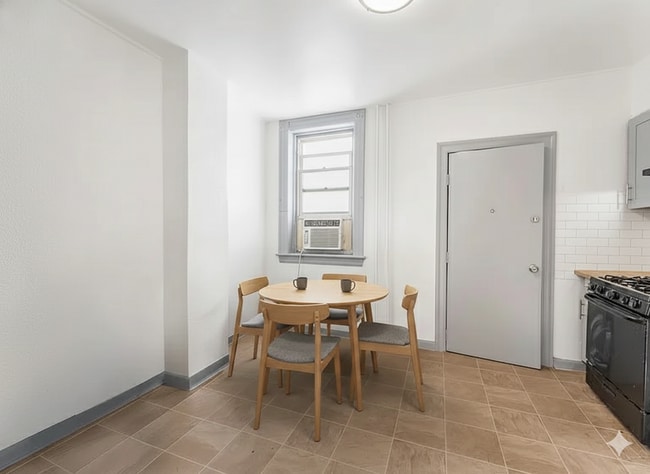 Photo - 549 9th St Unit 1L