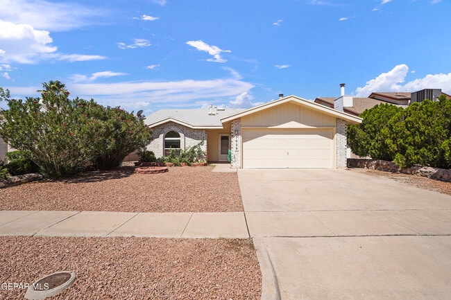 Building Photo - 1029 Chiricahua Dr Rental