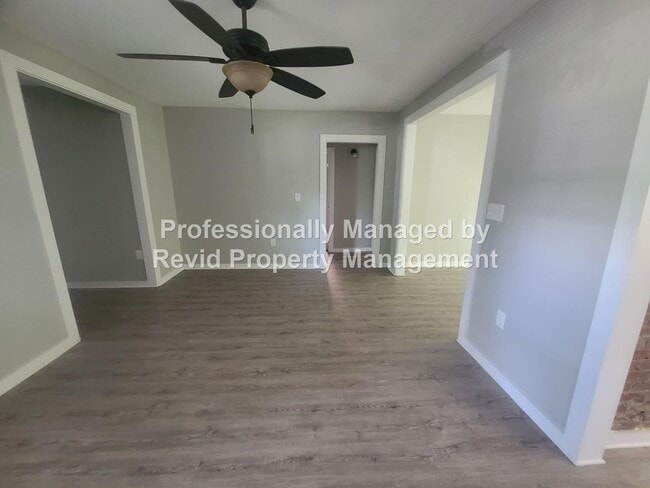 Photo - 714 Goodwyn St