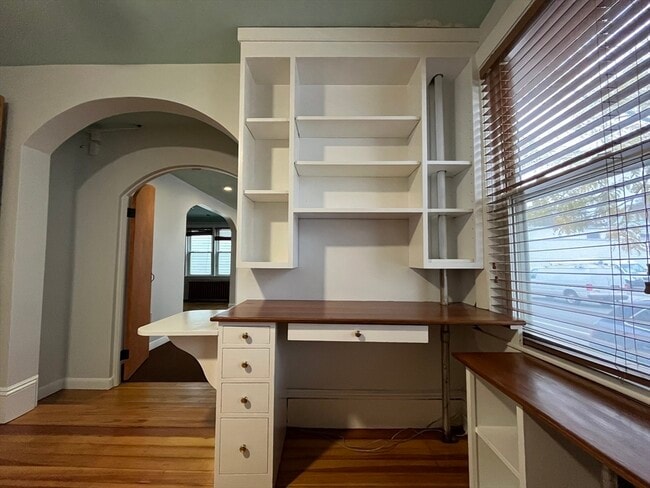 Photo - 254 Rantoul St Unidad 1