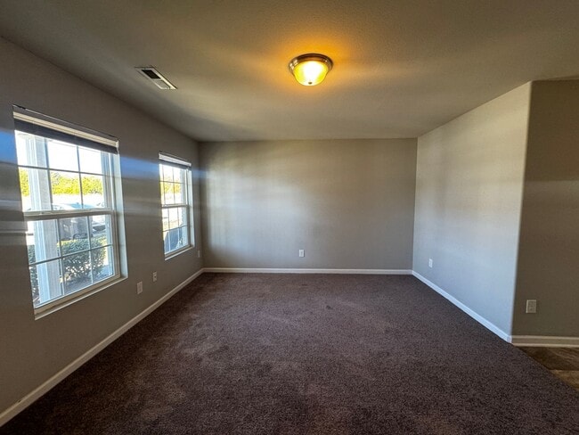 Photo - 3921 Village Park Ct