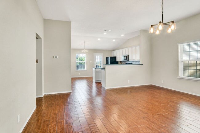 Photo - 153 Bentwood Ranch Dr
