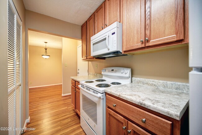 Photo - 2101 Speed Ave Unit 6