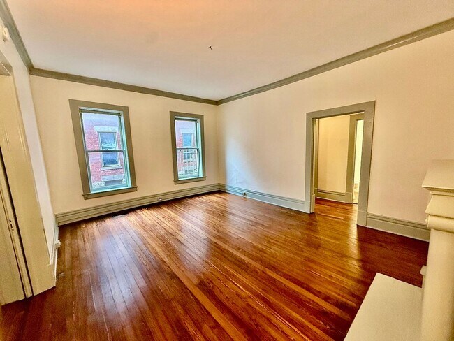 Photo - 485-487-487 W 3rd St Unit 487-A