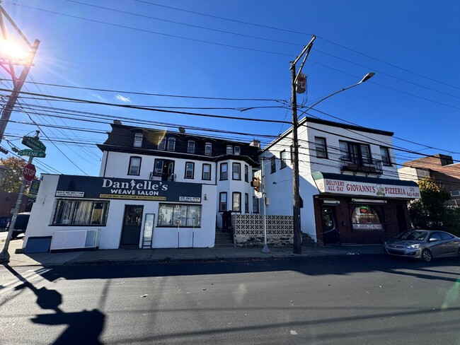 Building Photo - 5600 Greene St Rental