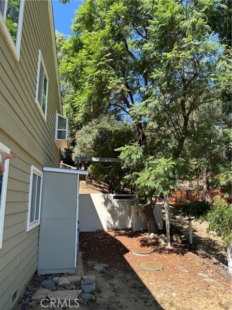 Photo - 1761 Deerhill Trail